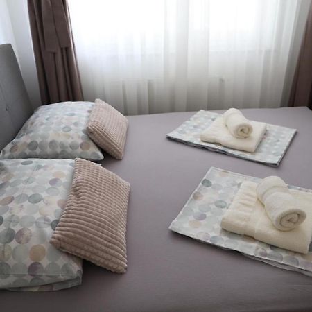 Apartment Queen Загреб Экстерьер фото