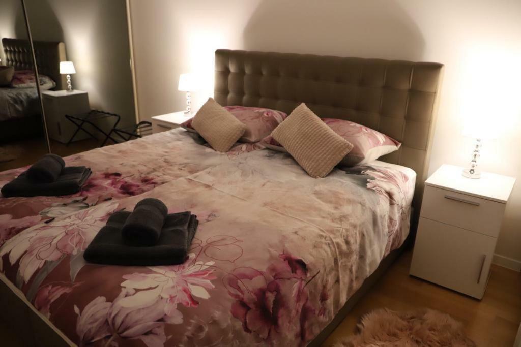 Apartment Queen Загреб Экстерьер фото